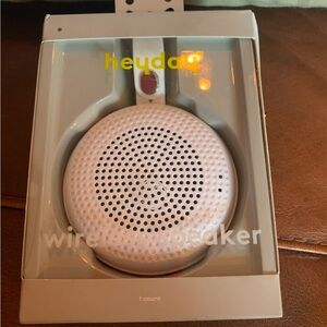 NWT Heyday Wireless Speaker - Color White